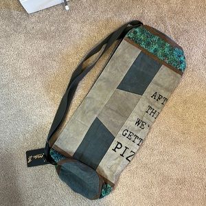 MonaB yoga matt bag.